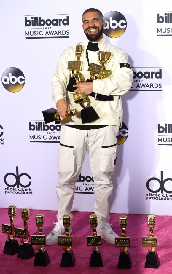 Drake à la soirée Billboard awards 2017 au T-Mobile Arena dans le Nevada, le 21 mai 2017 © Chris Delmas/Bestimage 