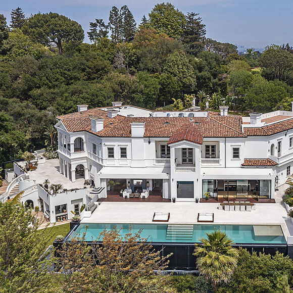 The Weeknd vient d'acheter un manoir pour 70 millions de dollars en Californie