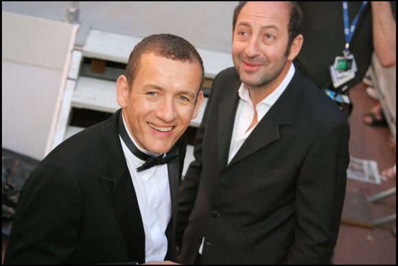 Kad Merad, Dany Boon lors de la projection du film "Bienvenue chez les Ch'tis" au Festival de Cannes en 2008.