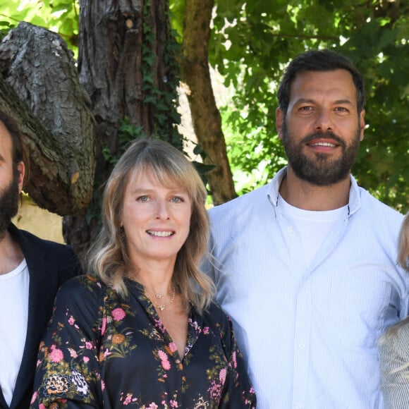 Vincent Macaigne, Karin Viard, Laurent Lafitte et Hélène Vincent - Photocall du film "L'origine du monde" lors du 14ème Festival du Film Francophone d'Angoulême. Le 26 août 2021 © Coadic Guirec / Bestimage