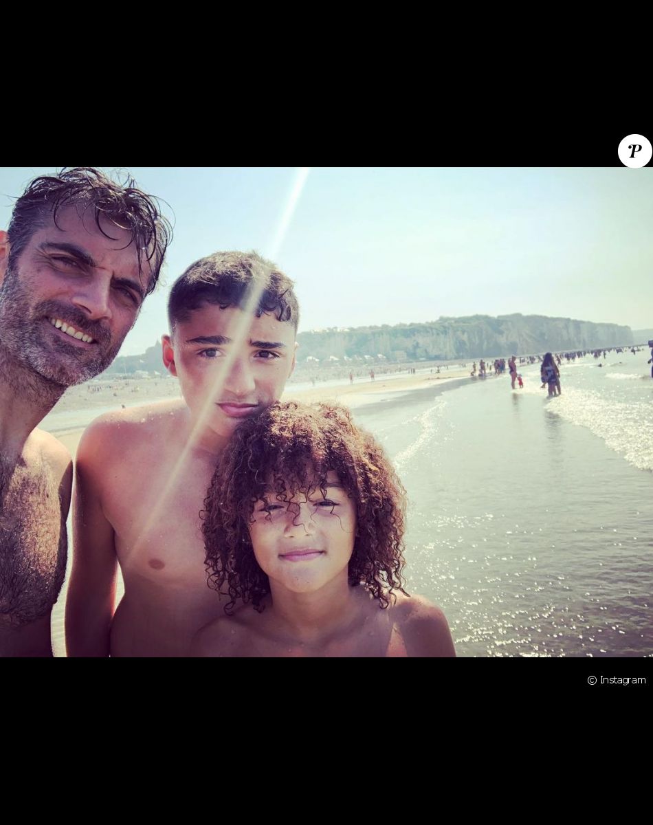 Gil Alma en vacances à Dieppe avec ses fils Sacha et Charlie.