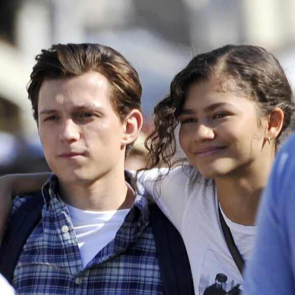 Tom Holland et Zendaya sur le tournage de Spider-Man: Far From Home à Venice en Italie.