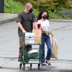 Exclusif - Zoë Kravitz et son nouveau compagnon Channing Tatum dans un supermarché dans le nord de l'État de New York, le 23 août 2021.
