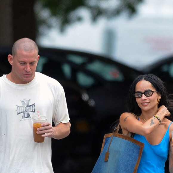 Exclusif - Channing Tatum et Zoë Kravitz se rapprochent lors d'une balade dans les rues de New York City, le 19 août 2021.