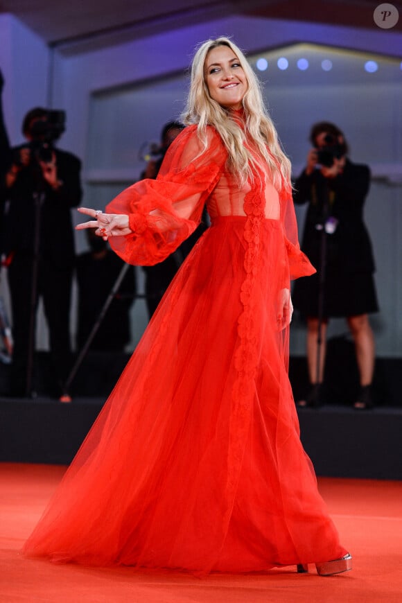 Kate Hudson - Tapis rouge du film "Mona Lisa and the Blood Moon" lors du 78ème festival international du film de Venise (La Mostra), le 5 septembre 2021.