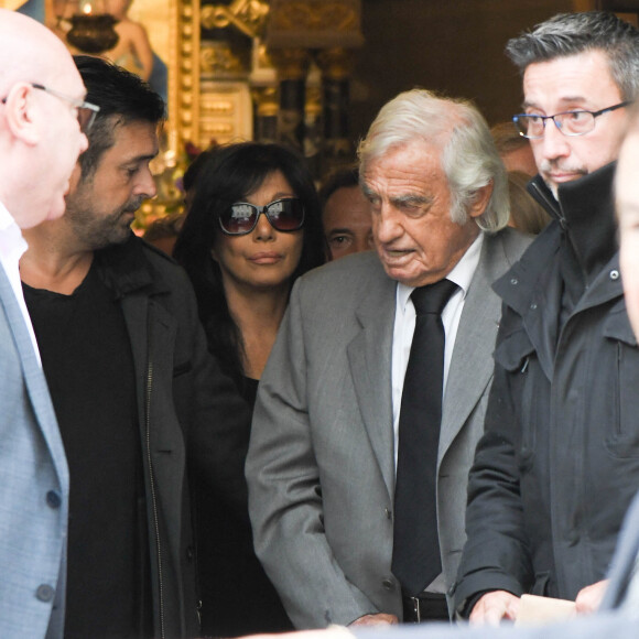 Carlos Sotto Mayor, Jean-Paul Belmondo - Obsèques de Charles Gérard en la cathédrale arménienne Saint-Jean-Baptiste de Paris. Le 26 septembre 2019