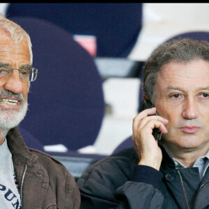 Jean-Paul Belmondo et Michel Drucker au Parc des Princes. © Guillaume Gaffiot/Bestimage