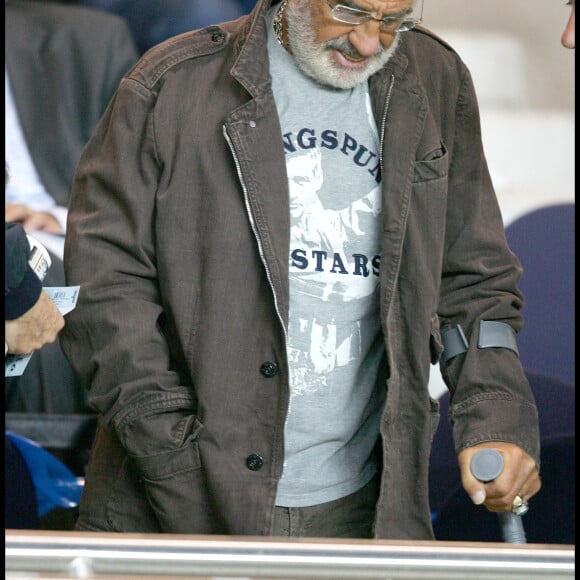 Jean-Paul Belmondo au Parc des Princes. © Guillaume Gaffiot/Bestimage