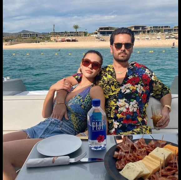 Scott Disick et son ex-petite amie Amelia Gray. Photo publiée le 26 mai 2021.