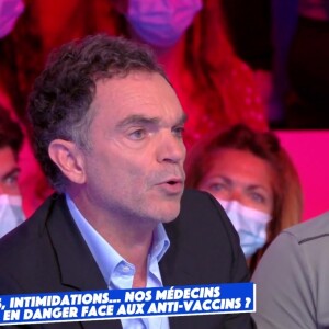 Yann Moix a donné son avis concernant les agressions et menaces essuyées par certains médecins de la part de personnes anti-vaccins.