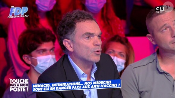 Yann Moix a donné son avis concernant les agressions et menaces essuyées par certains médecins de la part de personnes anti-vaccins.