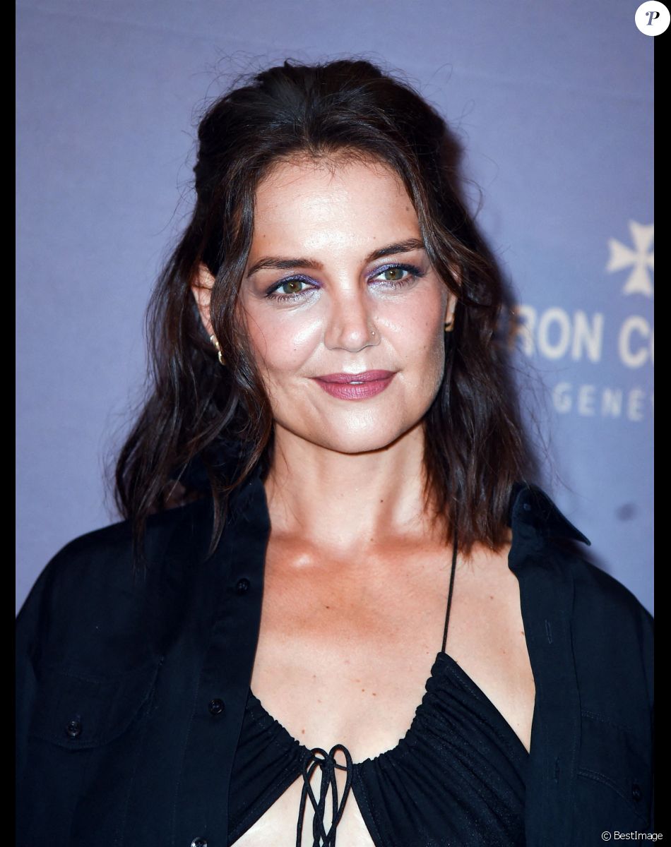 Katie Holmes assiste à la soirée d'inauguration de la boutique Vacheron Constantin à New York, le 8 septembre 2021.