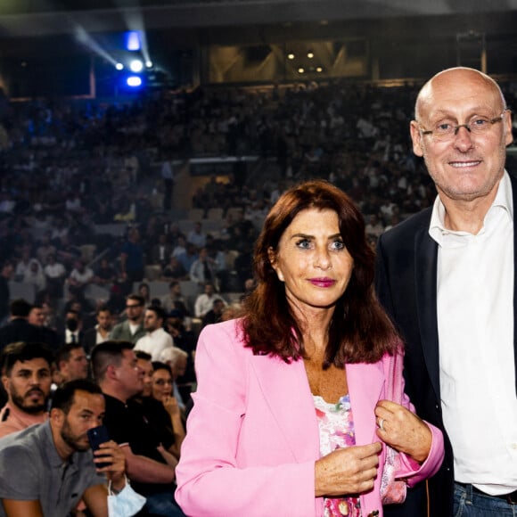 Bernard Laporte et sa femme Manon - People et politiques se retrouvent au gala de boxe "La Conquête" au stade Roland Garros à Paris le 10 septembre 2021 © JB Autissier / Panoramic / Bestimage 