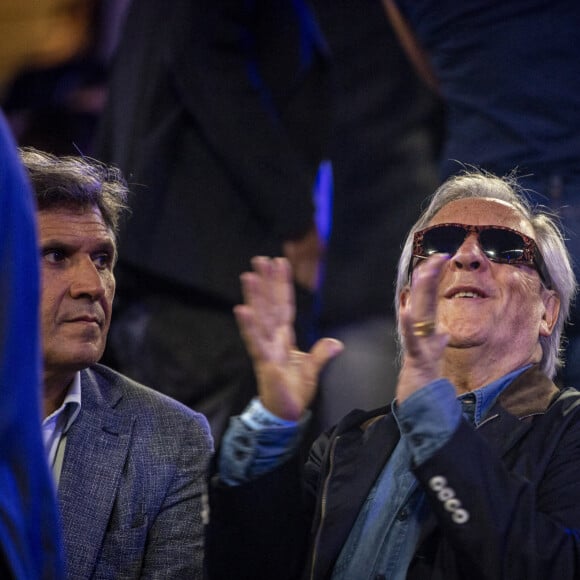 Gilbert Montagné - People et politiques se retrouvent au gala de boxe "La Conquête" au stade Roland Garros à Paris le 10 septembre 2021 © JB Autissier / Panoramic / Bestimage 