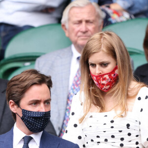 La princesse Béatrice d'York et son mari Edoardo Mapelli Mozzi assistent au tournoi de tennis de Wimbledon, le 8 juillet 2021.