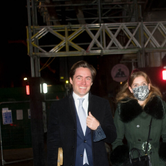 La princesse Beatrice d'York et son mari Edoardo Mapelli Mozzi dans les rues de Mayfair à Londres. Le 3 décembre 2020