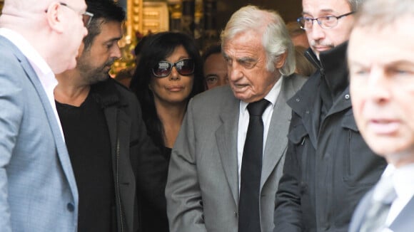 Jean-Paul Belmondo : Pourquoi sa dernière compagne, Carlos Sotto Mayor, n'était pas aux obsèques ?