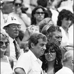 Jean-Paul Belmondo et Carlos Sotto Mayor à Roland Garros en 1983.