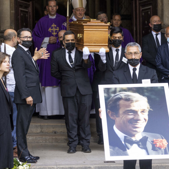 Obsèques de Jean-Paul Belmondo en l'église Saint-Germain-des-Prés, à Paris le 10 septembre 2021. © Cyril Moreau / Bestimage