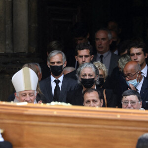 Paul Belmondo, Florence Belmondo - Obsèques de Jean-Paul Belmondo en l'église Saint-Germain-des-Prés, à Paris le 10 septembre 2021. © Dominique Jacovides / Bestimage