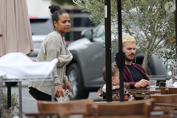 Semi-Exclusif - Matt Pokora (M. Pokora), sa femme Christina Milian et leur fils Isaiah sont allés déjeuner au restaurant Mauro's Cafe à West Hollywood, Los Angeles, le 7 juin 2021.