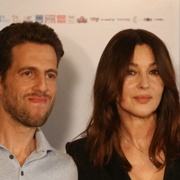 Tom Wolf et Monica Bellucci en conférence de presse pour la pièce de théâtre "Maria Callas" à Athènes. Le 19 septembre 2021 © Aristidis Vafeiadakis / Zuma Press / Bestimage