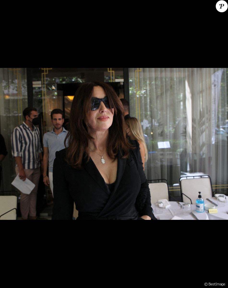 Monica Bellucci arrive à la conférence de presse de la pièce de théâtre "Maria Callas" à Athènes, qu'elle jouera sur la scène du théâtre Herodion. Le 19 septembre 2021 © Aristidis Vafeiadakis / Zuma Press / Bestimage
