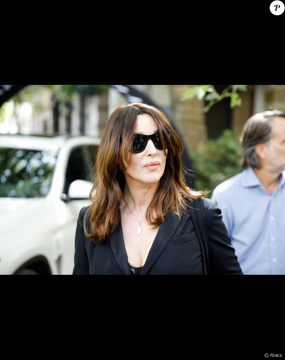 Monica Bellucci arrive à la conférence de presse de la pièce de théâtre "Maria Callas" à Athènes, qu'elle jouera sur la scène du théâtre Herodion. Le 19 septembre 2021.
