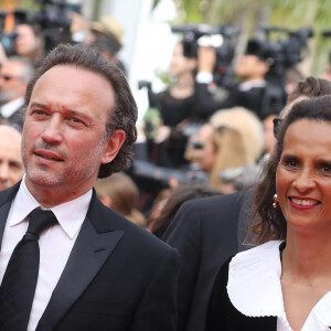 Vincent Perez et sa femme Karine Silla - Montée des marches du film "Once upon a time... in Hollywood" lors du 72e Festival International du Film de Cannes. Le 21 mai 2019. © Jacovides-Moreau / Bestimage