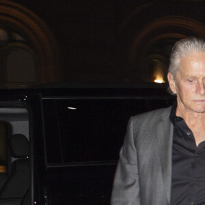 Michael Douglas à la sortie de son dîner d'anniversaire à New York le 25 septembre 2019.