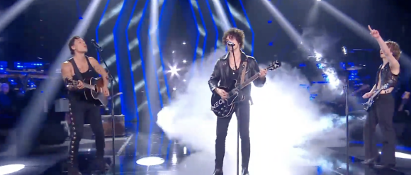Le groupe Neo rejoint l'équipe de Mika dans "The Voice All Stars" - TF1