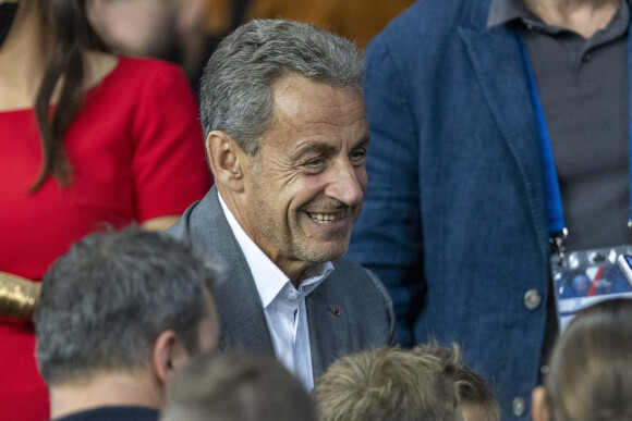 Nicolas Sarkozy - People au match de football ligue 1 Uber Eats PSG - Montpellier (2-0) au Parc des Princes à Paris le 25 septembre 2021 