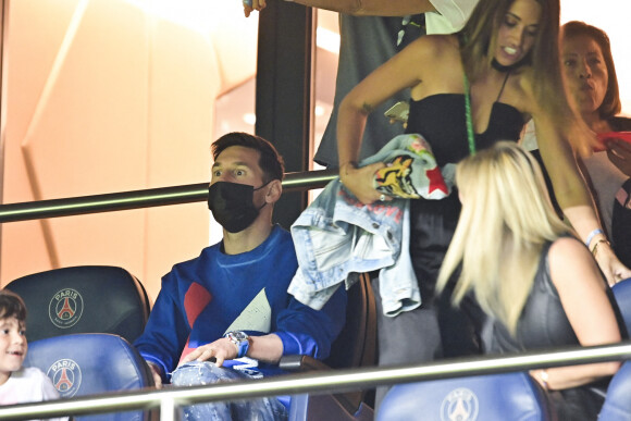Lionel Leo Messi au match de football ligue 1 Uber Eats PSG-Montpellier (2-0) au Parc des Princes à Paris le 25 septembre 2021 © JB Autissier / Panoramic / Bestimage 