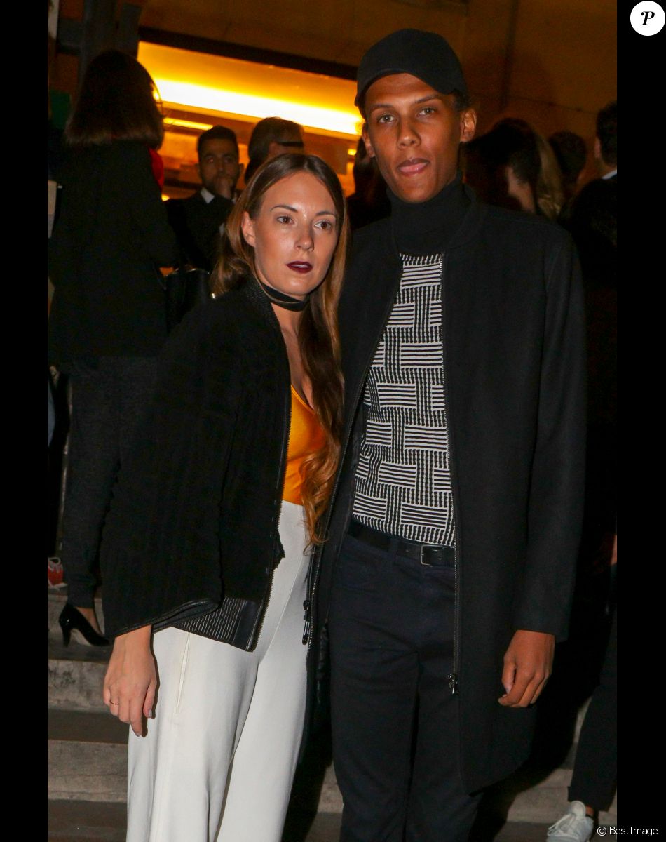 Stromae et sa femme Coralie Barbier - Défilé de mode "Kenzo" collection prêt-à-porter Printemps-Eté 2017 lors de la Fashion Week de Paris à la Cité de l'architecture et du patrimoine au Trocadéro à Paris, le 4 octobre 2016. © Agence/Bestimage