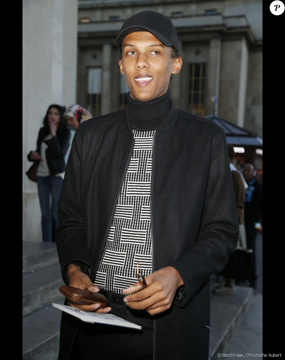 Stromae - Défilé de mode "Kenzo" collection prêt-à-porter Printemps-Eté 2017 lors de la Fashion Week de Paris à la Cité de l'architecture et du patrimoine au Trocadéro à Paris, le 4 octobre 2016. © Christophe Aubert via Bestimage