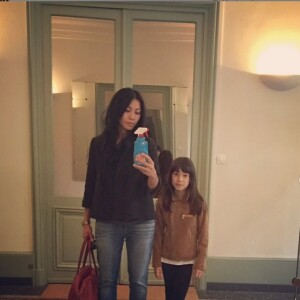 La chanteuse Anggun a partagé cette photo d'elle et sa fille sur son compte Instagram.