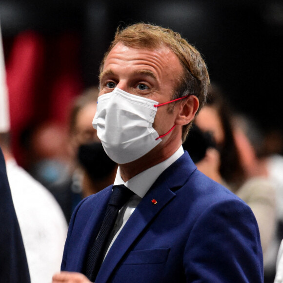 Emmanuel Macron de passage sur le concours des Bocuse d'Or lors de la 20e édition du Sirha  à l'Euroexpo Lyon. © Romain Doucelin/Bestimage 