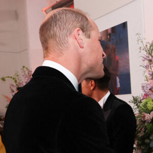 Le prince William et Daniel Craig lors de l'avant-première mondiale du film "James Bond - Mourir peut attendre (No Time to Die)" au Royal Albert Hall à Londres le 28 septembre 2021.