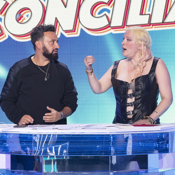 Exclusif - Loana Petrucciani, Cyril Hanouna - "Touche Pas à Mon Poste" présentée par Cyril Hanouna avec Loana Petrucciani et Eryl Prayer, diffusée en direct sur C8 © Jack Tribeca / Bestimage