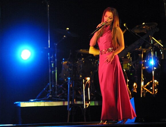 Archives - Hélène Ségara en concert le 21 avril 2001