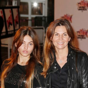 Véronika Loubry et sa fille Thylane Blondeau - Arrivées à la 17ème cérémonie des NRJ Music Awards 2015 au Palais des Festivals à Cannes, le 7 novembre 2015. © Christophe Aubert via Bestimage