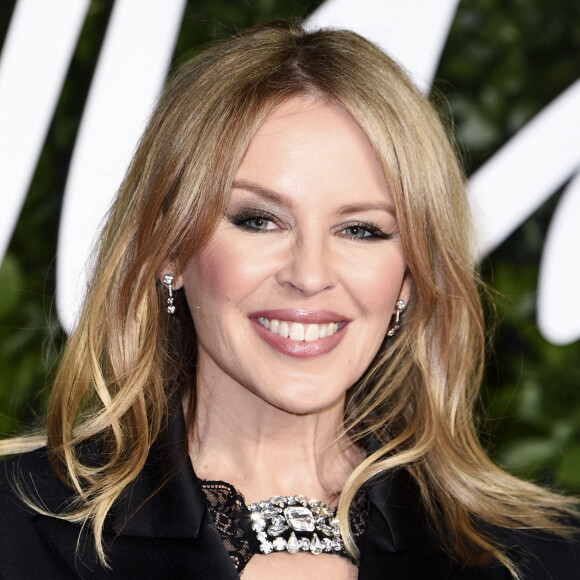 Kylie Minogue - Les célébrités assistent à la cérémonie "Fashion Awards" à Londres, le 2 décembre 2019.