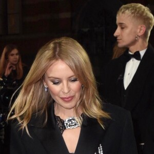 Kylie Minogue - Arrivée des people à la soirée des "Fashion Awards 2019" au Royal Albert Hall à Londres, le 2 décembre 2019.