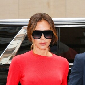 Victoria Beckham rejoint son hôtel après l'enregistrement de l'émission "Good Morning America" à New York, le 12 octobre 2021.