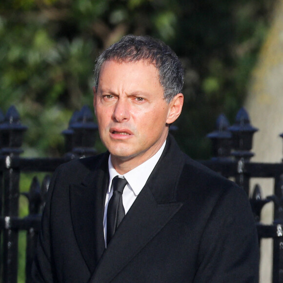 Marc-Olivier Fogiel - Arrivées aux obsèques de Etienne Mougeotte en l'église Saint-François-Xavier à Paris. Le 13 octobre 2021 © Jacovides-Clovis / Bestimage