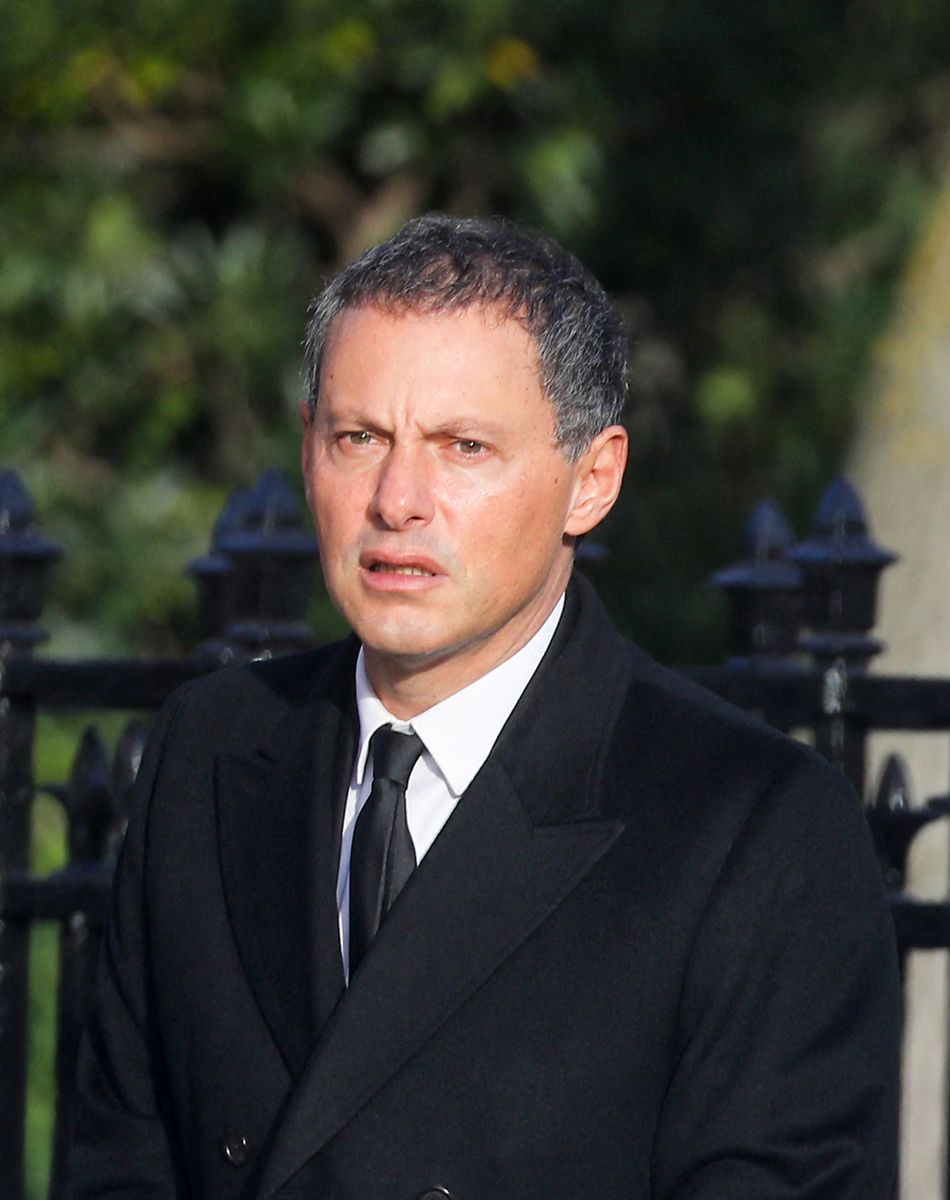 Marc-Olivier Fogiel - Arrivées aux obsèques de Etienne Mougeotte en l'église Saint-François-Xavier à Paris. Le 13 octobre 2021 © Jacovides-Clovis / Bestimage