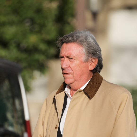 Jacques Legros - Arrivées aux obsèques de Etienne Mougeotte en l'église Saint-François-Xavier à Paris. Le 13 octobre 2021 © Jacovides-Clovis / Bestimage