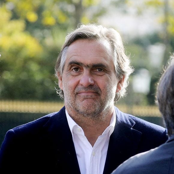 Emmanuel Chain - Sorties des obsèques d'Etienne Mougeotte en l'église Saint-François-Xavier à Paris. Le 13 octobre 2021. © Jacovides-Clovis / Bestimage