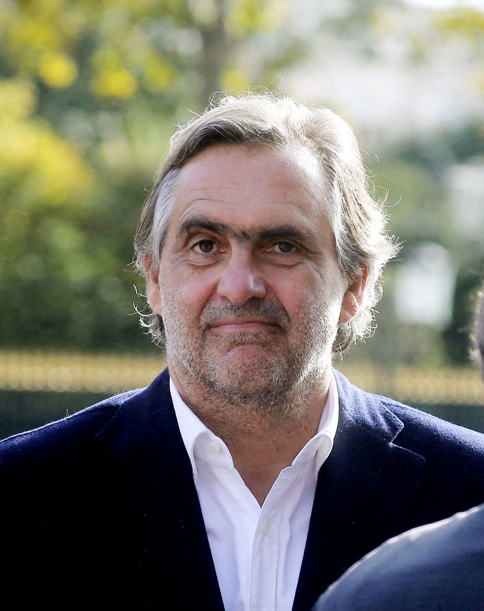 Emmanuel Chain - Sorties des obsèques d'Etienne Mougeotte en l'église Saint-François-Xavier à Paris. Le 13 octobre 2021. © Jacovides-Clovis / Bestimage