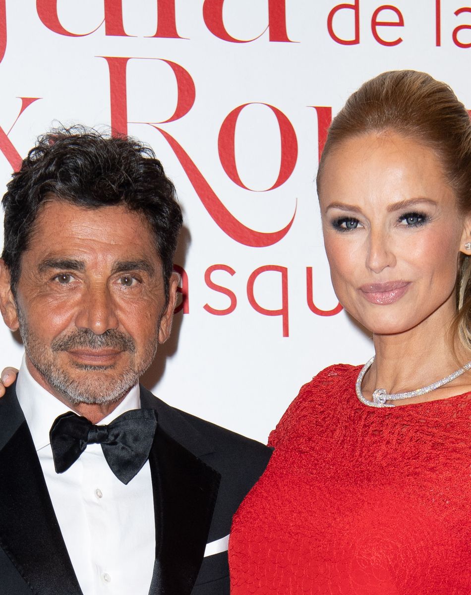 Adriana Karembeu enceinte et son mari André Ohanian - No Tabloids - 70ème édition du gala de la Croix Rouge monegasque à Monaco le 27 juillet 2018. © Pierre Villard/Le Palais Princier/Monte-Carlo-SBM via Bestimage